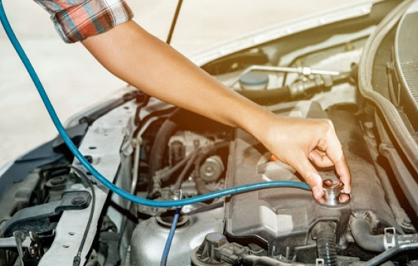 checking car engine symptoms